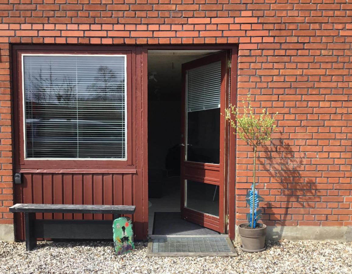 Arhus Nord Bed And Breakfast Hinnerup Exterior foto